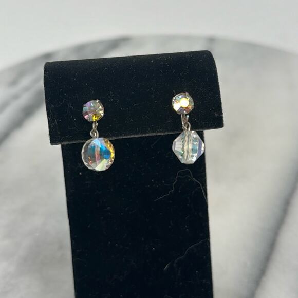 Vintage Aurora Borealis Crystal Beaded screw back Earrings - Picture 1 of 3